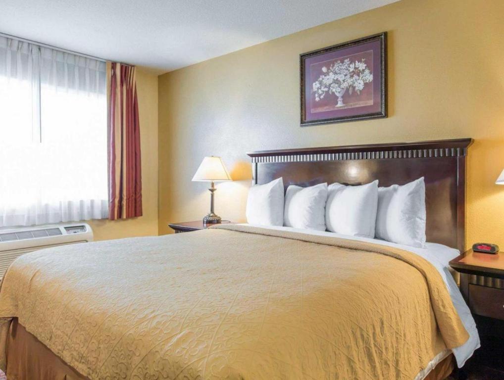 Quality Inn San Bernardino Luaran gambar