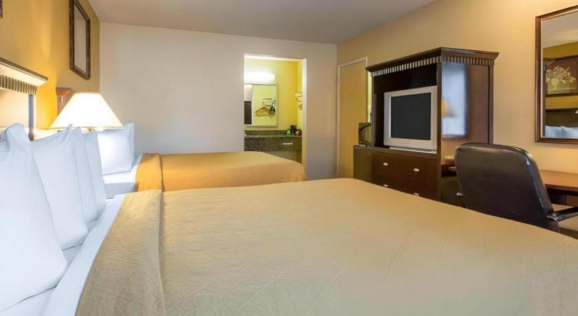 Quality Inn San Bernardino Luaran gambar